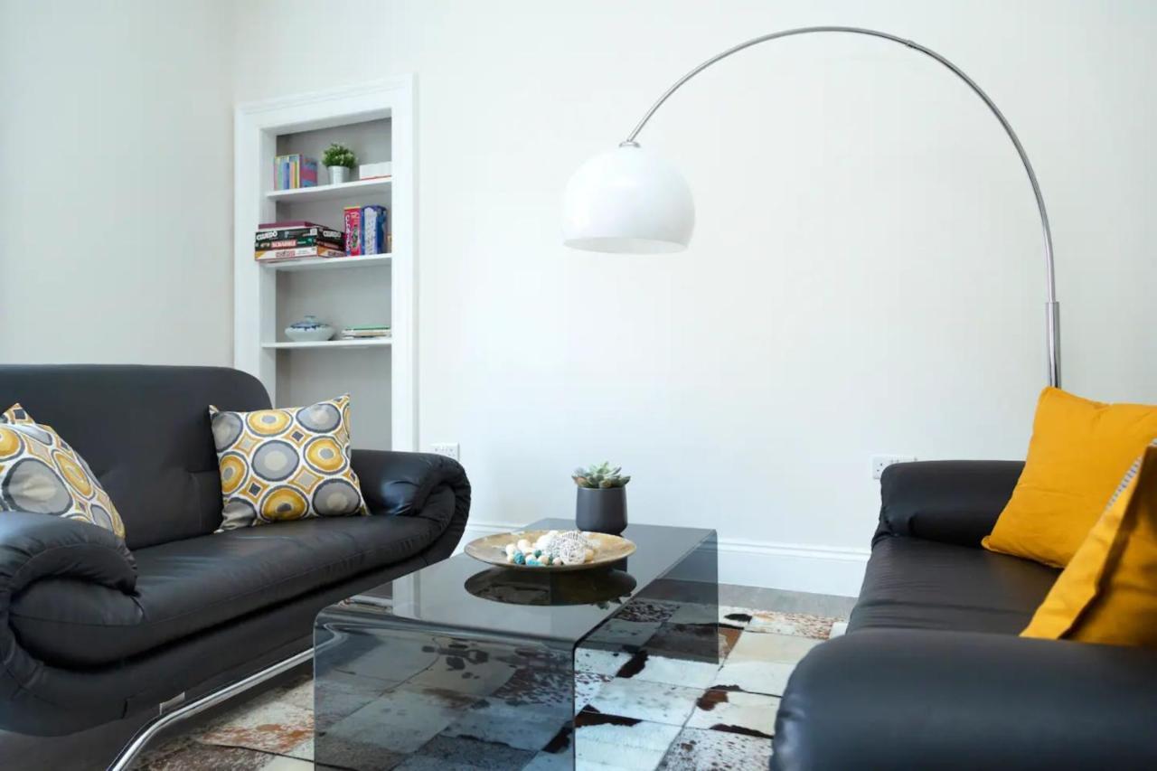 Bright 2 Bedroom Flat Next To Meadows Park 爱丁堡 外观 照片